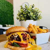 The Overflow Cafe food