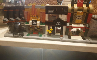 Jimmy's Palace outside
