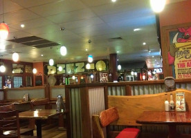 Hog's Breath Cafe Gladstone inside