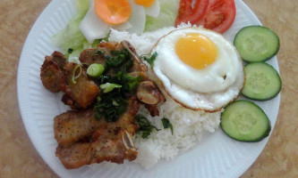 VN Noodle House food