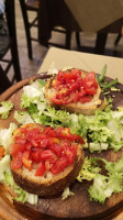 Deloraine food