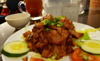 The Cube Hot Pot food