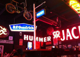 Fat Bob's Bar & Grill outside