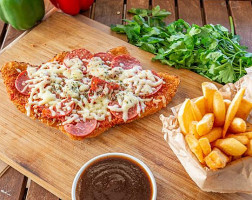 Pizza Fellas Lara food