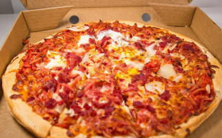 Pizza Fellas Lara food