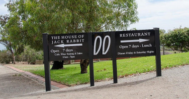 Jack Rabbit Vineyard outside