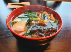 Yang yang noodle & dumplings food