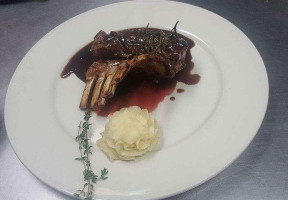 Chris' R&b food