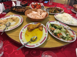 Golden Pearl Chinese Restaurant food