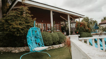 Voda Krasna Resort outside