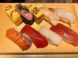 Fù Shòu し Xīn Xì Yì Qián Diàn