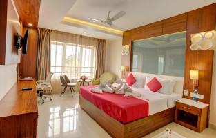 Bayleaf Cafe 24/7 inside