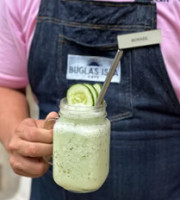 Buglas Isla Cafe drink