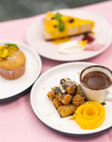 Buglas Isla Cafe food