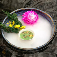 Yáng Míng Chūn Tiān Wén Chuàng Yuán Qū drink