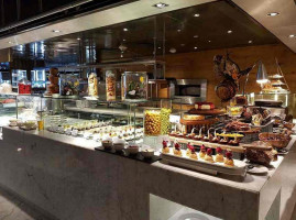 ‪sheraton Link Cafe‬ inside