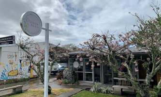 Curbside Kitchen, 9 Ballance Street, Gisborne Nz outside