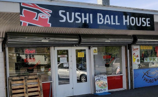 Sushi Ball House outside