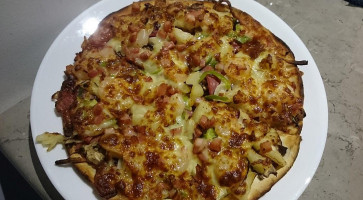 Monica's Pizza Takeaway food