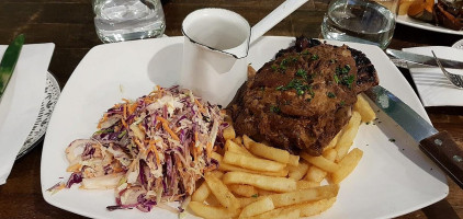 The Bungalow food