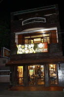 Kena An Cafe And outside