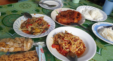 Restaurant food