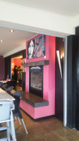 Petals 'n Pots Cafe outside