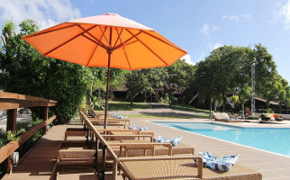 Boffo Resort outside