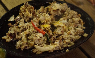 Guilbert's Place food