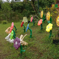 Km 90 Eco Park And outside