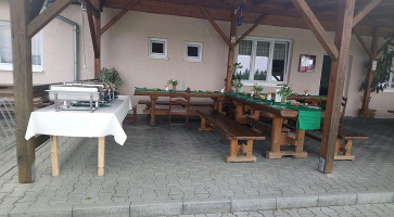 Bigcat Bistro outside
