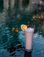 Folk Pool Gardens drink