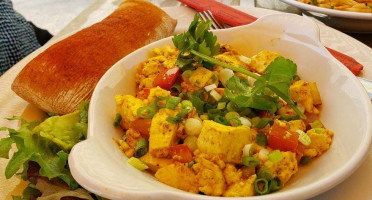 Bryant Lake Bowl Theater food