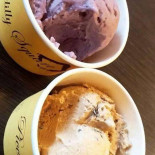 Piccadilly Square food