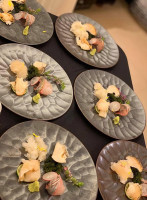 Yaki Ana Mong Kok food