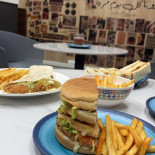 Shay Wa Biscoot شاي وبسكوت food