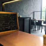 Oyasumi Ramen inside