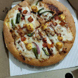 Pizza Hut food