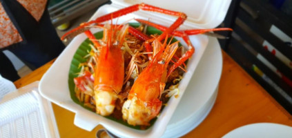 วันเพ็ญ ผัดไทกุ้งสด food