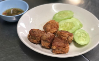 ร้านพวงเพชร