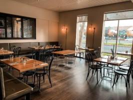 Grosvenor Hotel food