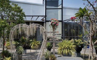 Secret Space outside