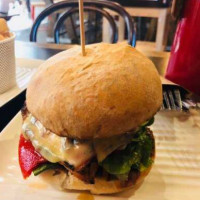 Grill'd Macquarie Centre food