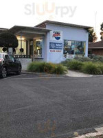 Katz Fish And Chips Exterior