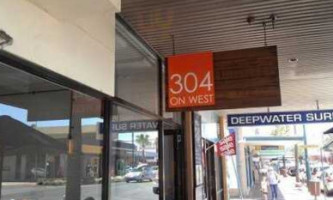 304 on West food
