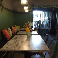 The Twisted Olive food