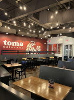 Toma Mojo Grill inside