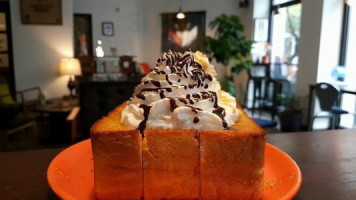 Cafe Cornerstone food