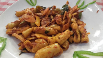 Relax Muziriz Kitchen food