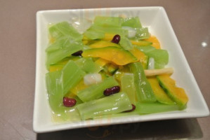 Zhī Wèi Guān Wǔ Lín Diàn food